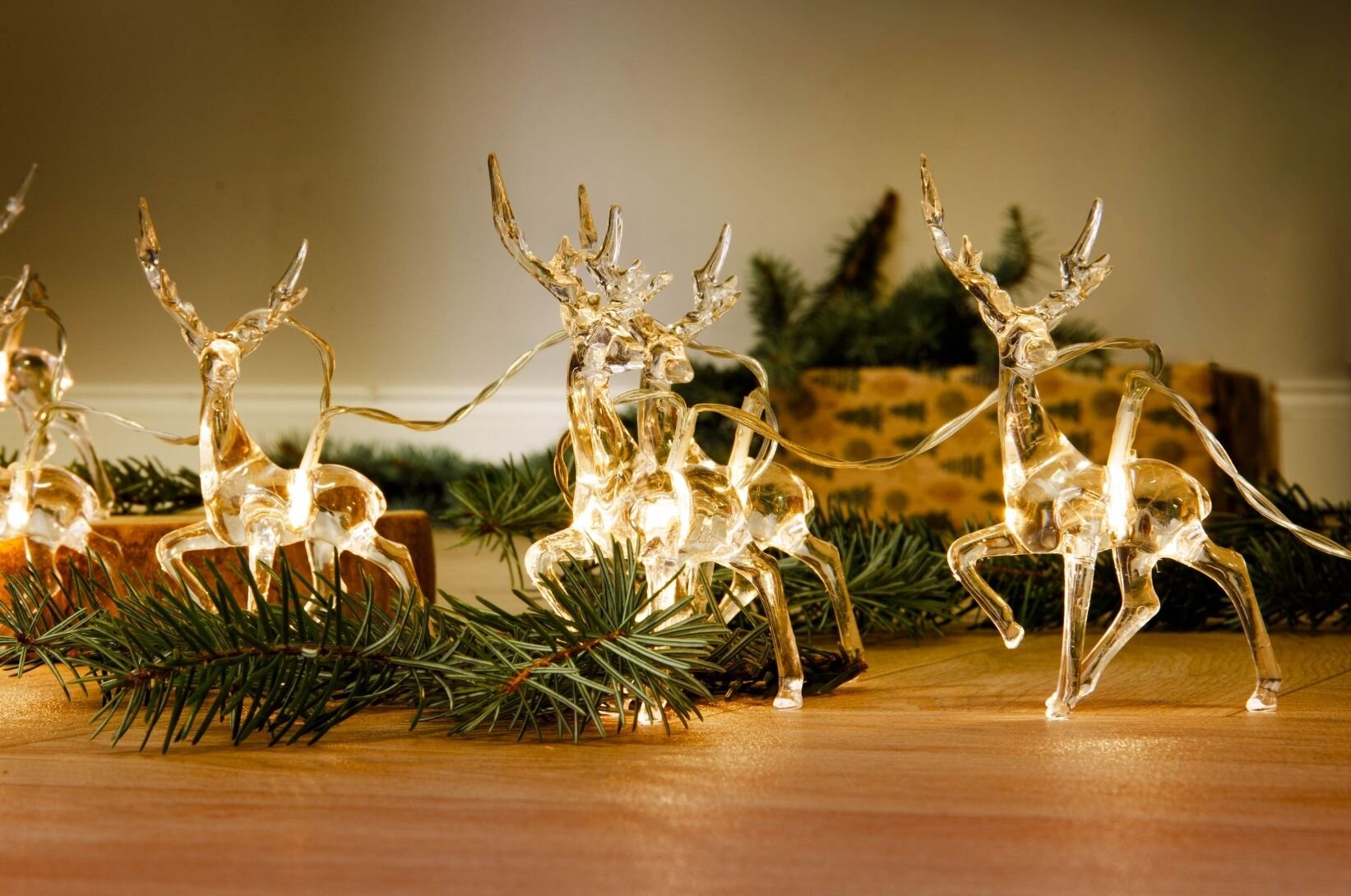 Vánoční LED světla v jelenech. 