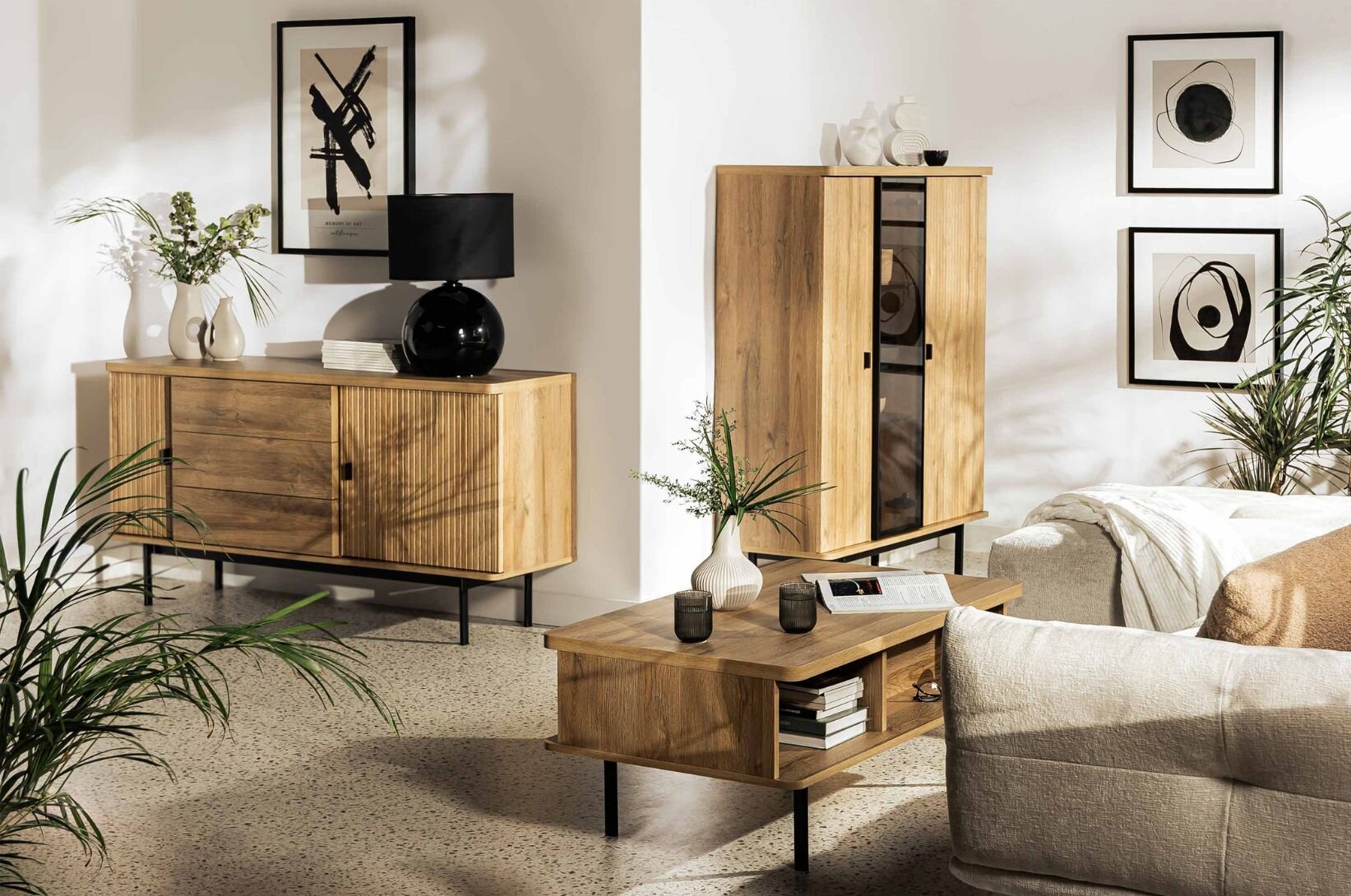 Obývací pokoj s nábytkem z kolekce LUCIA.