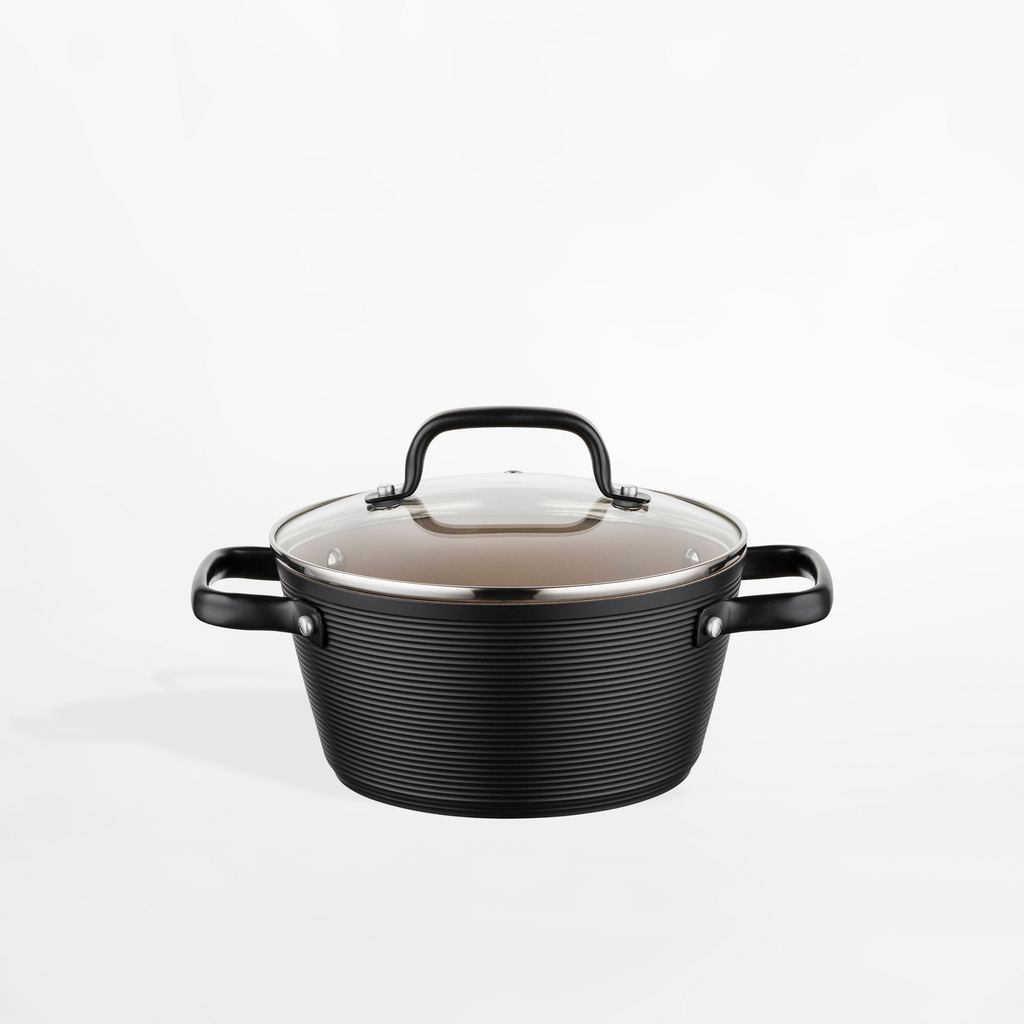 Hliníkový hrnec s poklicí CARINA BLACK 2,2 l