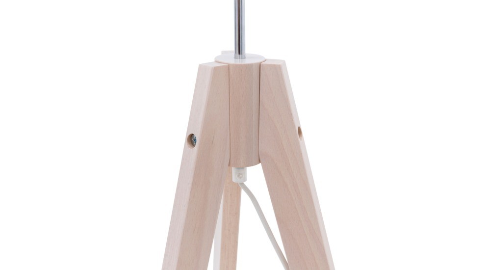 Bílá lampa na dřevěné trojnožce DOVE