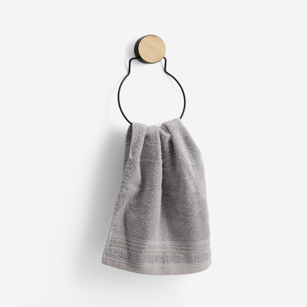 Držák na ručníky