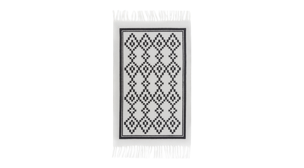 Bíločerný koberec s kosočtvercovým vzorem SCANDI 50x80 cm