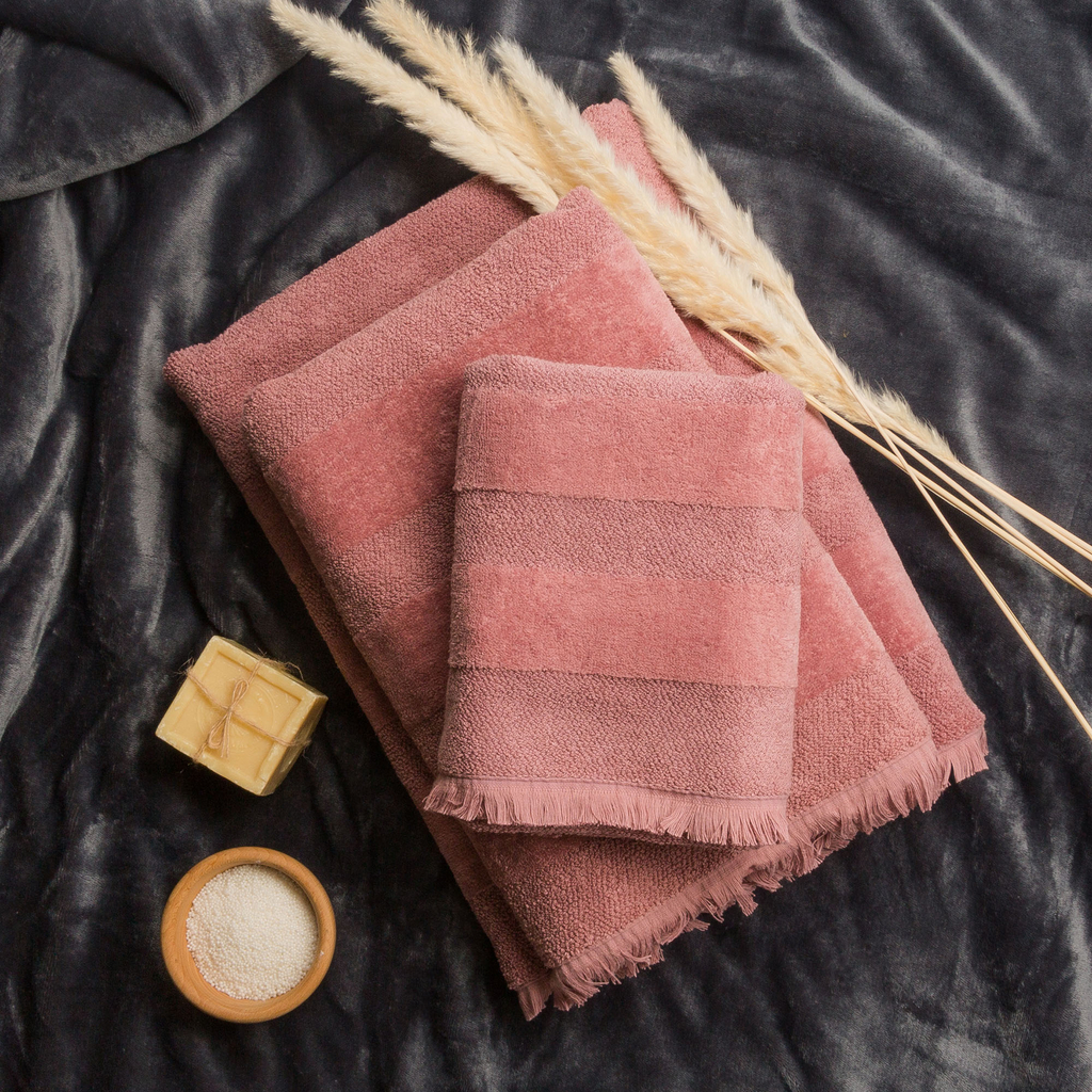 Bavlněný ručník růžový LANETTE 50x90 cm