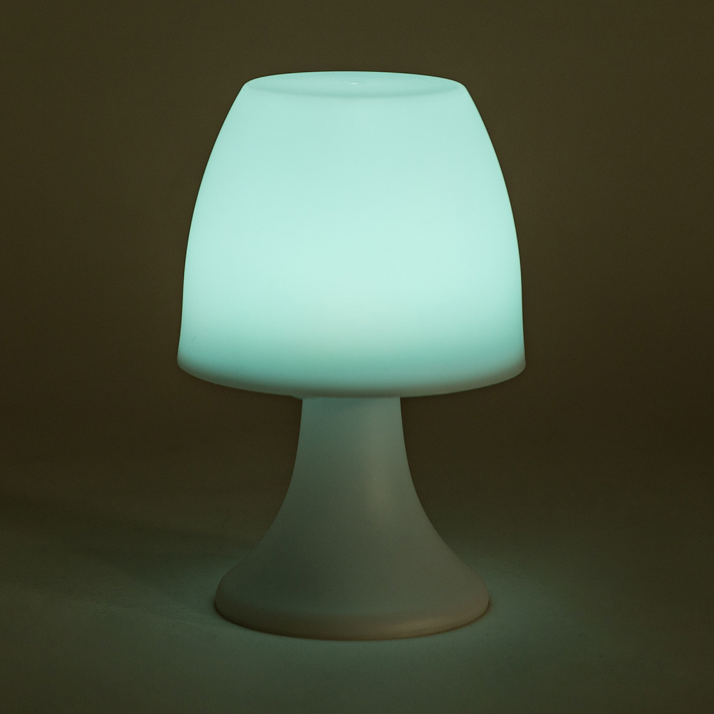 Bezdrátová noční lampička RGB LED