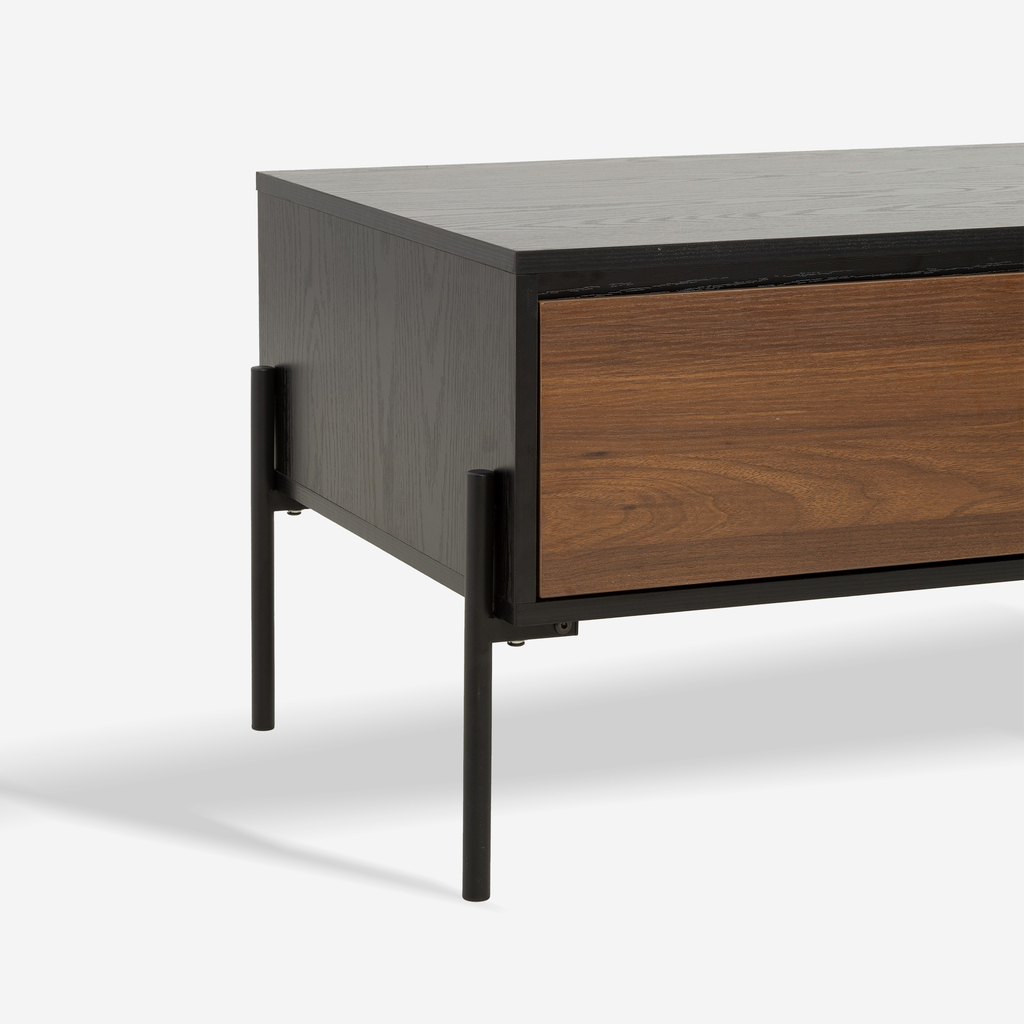 Konferenční stolek na kovových nohách TUMILLO