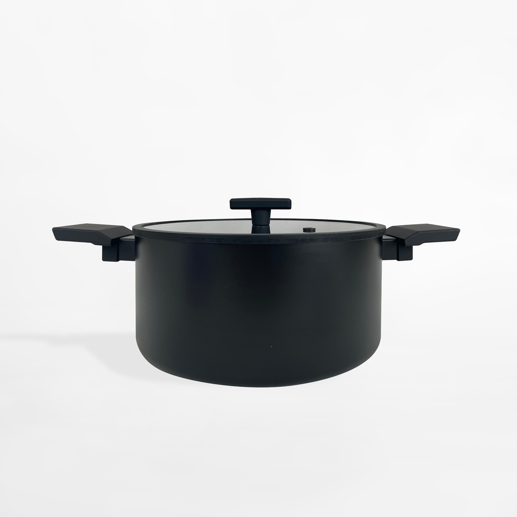 Černý hliníkový hrnec MODERN 6,8 l