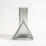 Šedá geometrická skleněná váza 23 cm