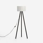 Černobílá stativová stojací lampa PIKO