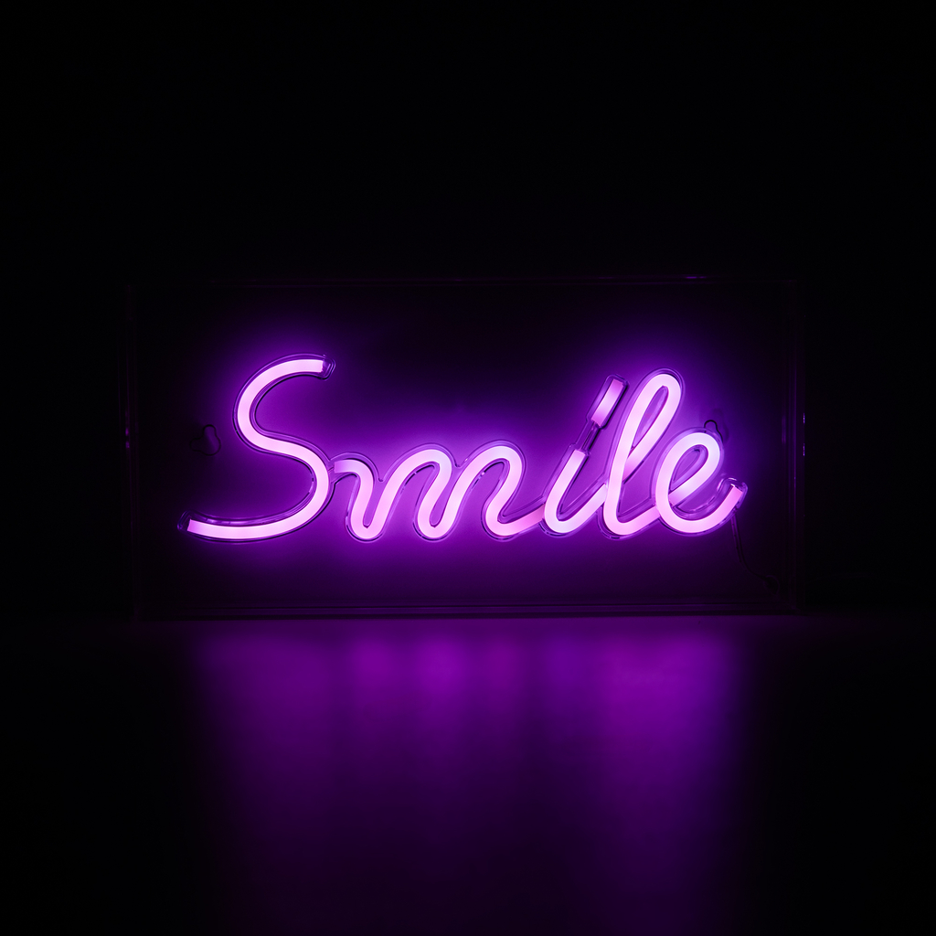 Dekorativní LED lampička SMILE