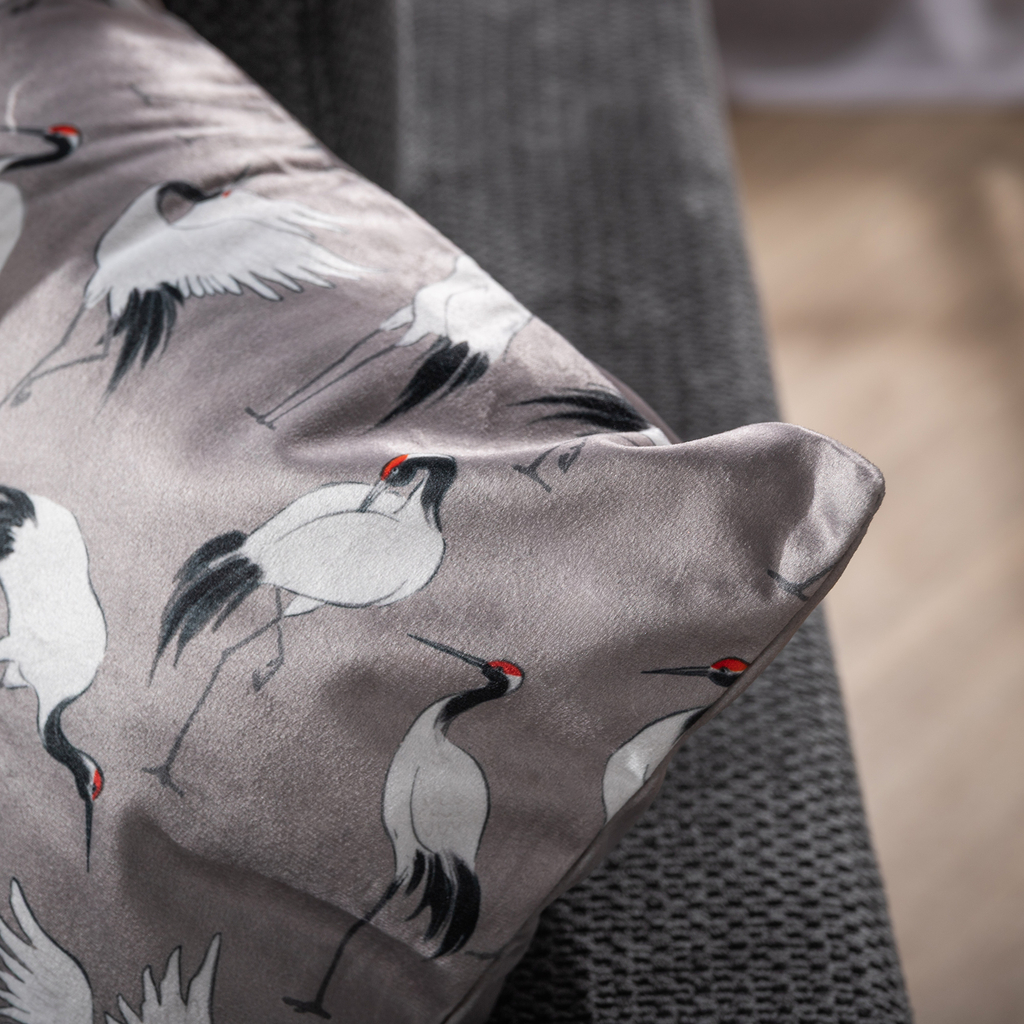 Šedý povlak na polštář LEANDRO 45x45 cm