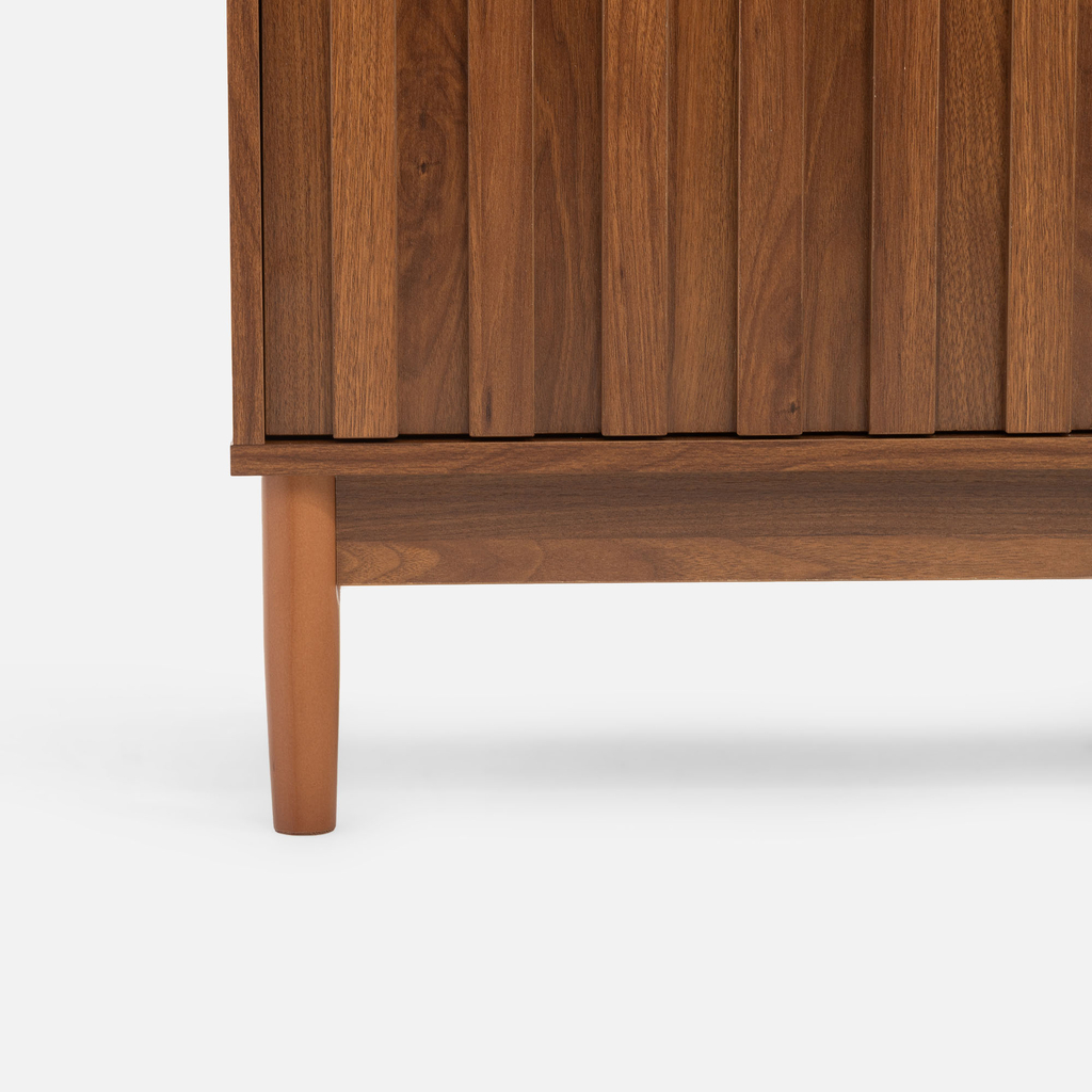 Drážkovaná komoda TURRO