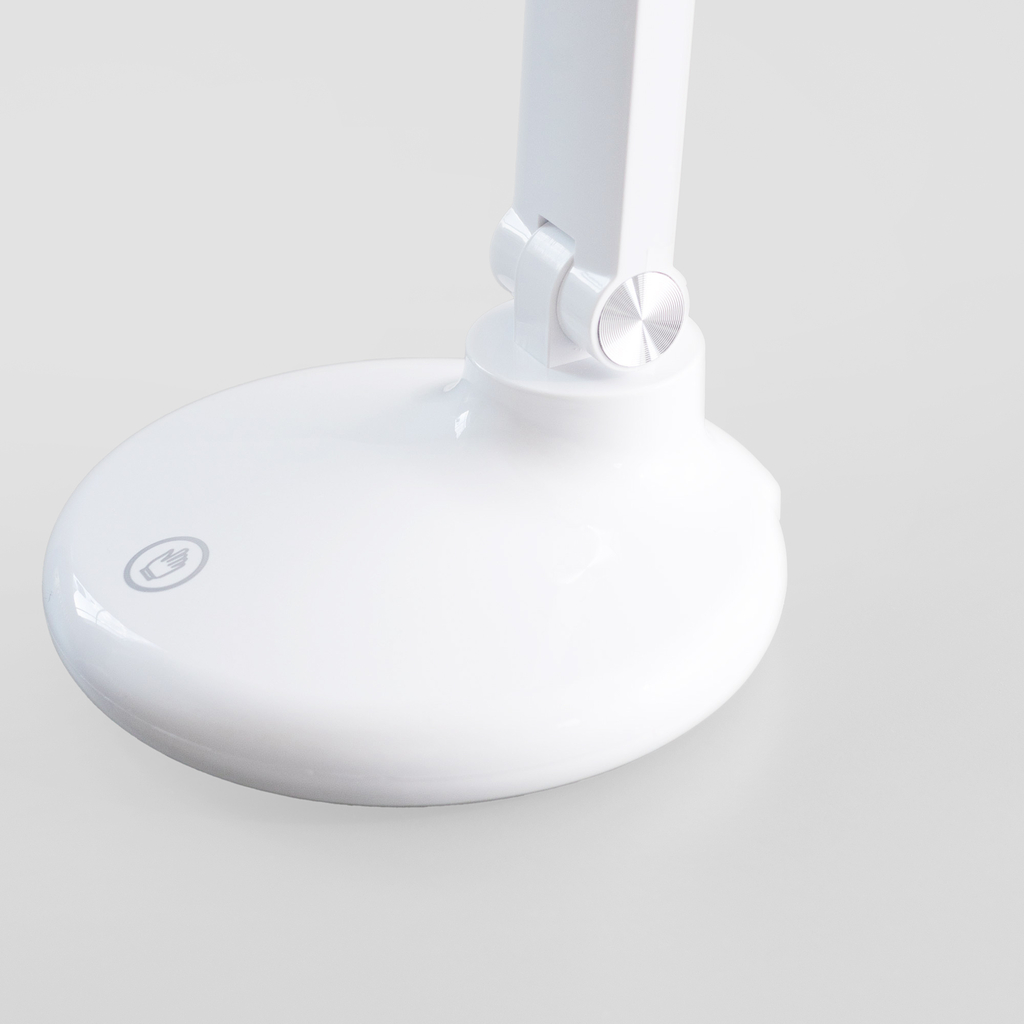 Bílá stolní lampa LED 6W s USB nabíjením