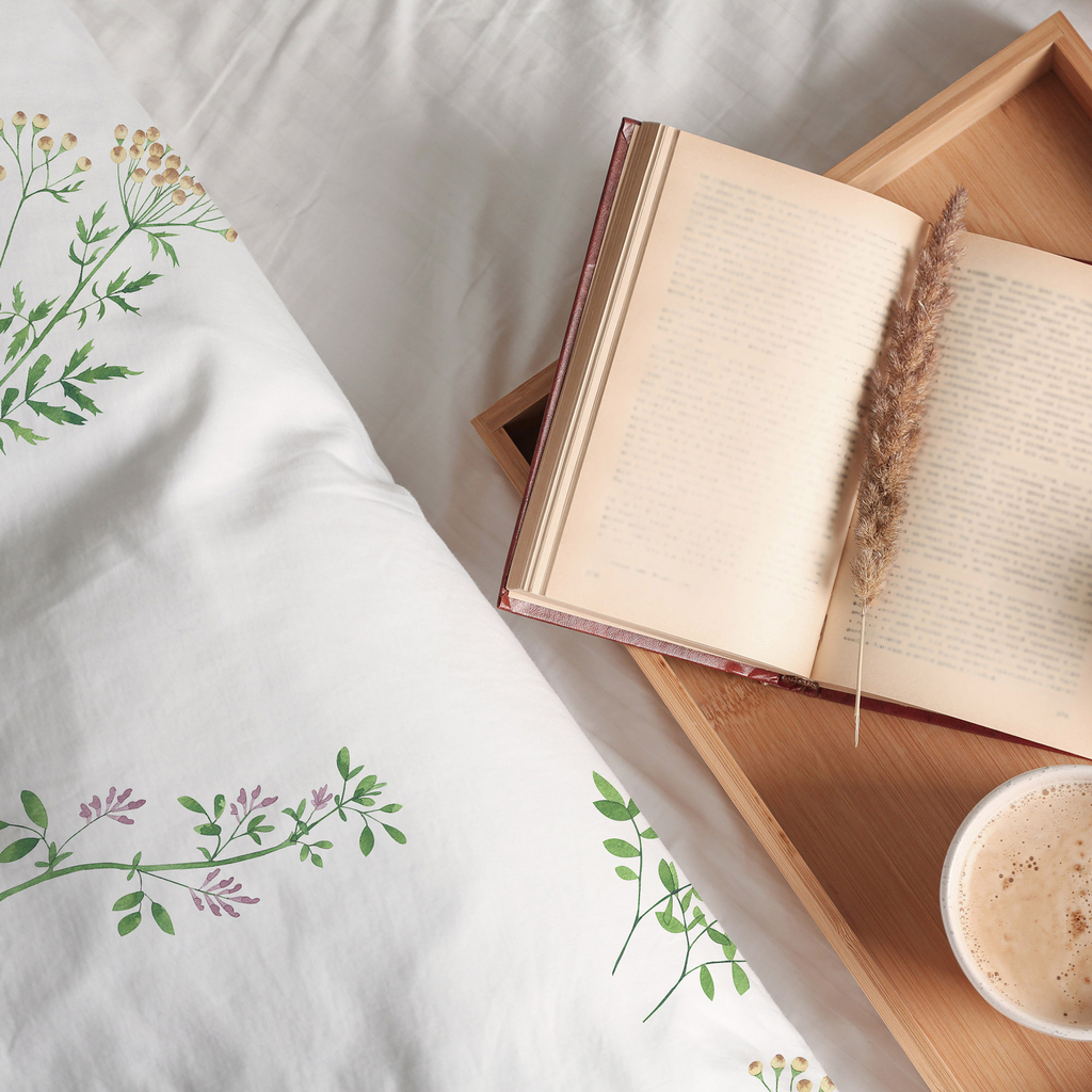 Bavlněné povlečení s motivem lučních květin COTTAGE HOME 220x200 cm