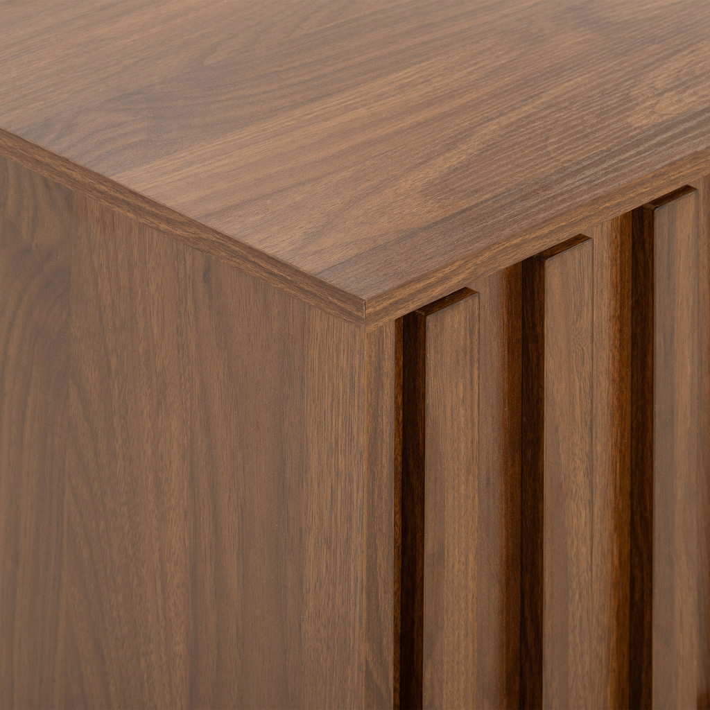 TV stolek s drážkováním TURRO