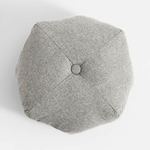 Světle šedý sedací polštář PUFFY PUF 48x18 cm