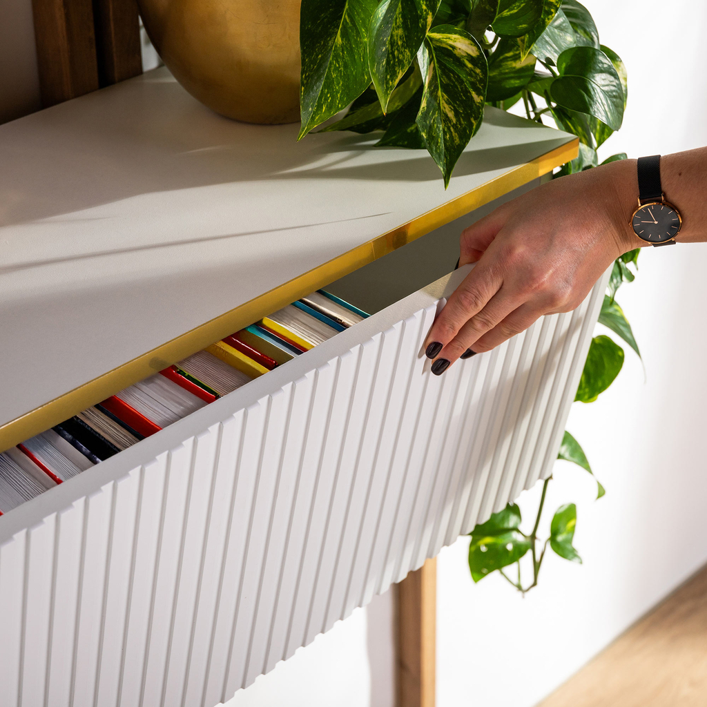 Bílá nástěnná skříňka GOLD 80 cm