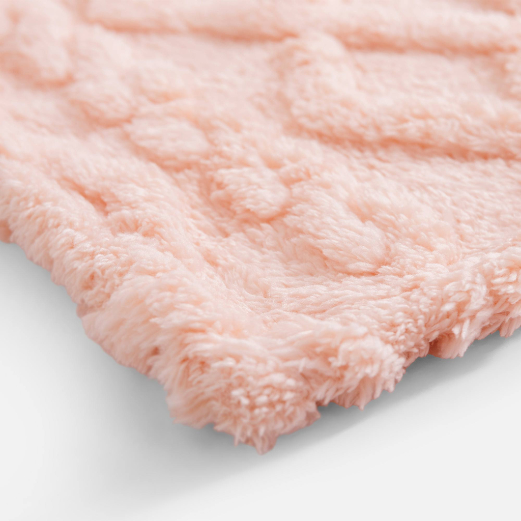 Světle růžová deka NORDIC 150x200 cm