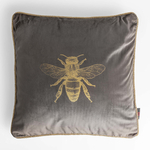 Dekorační šedý povlak na polštář s včelou AURE 45x45 cm
