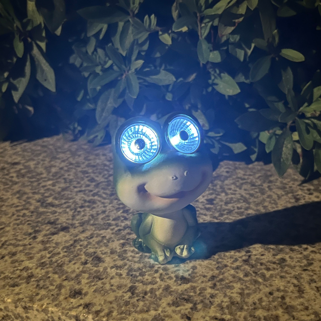 Dekorativní LED solární lampa IP44 ŽÁBA