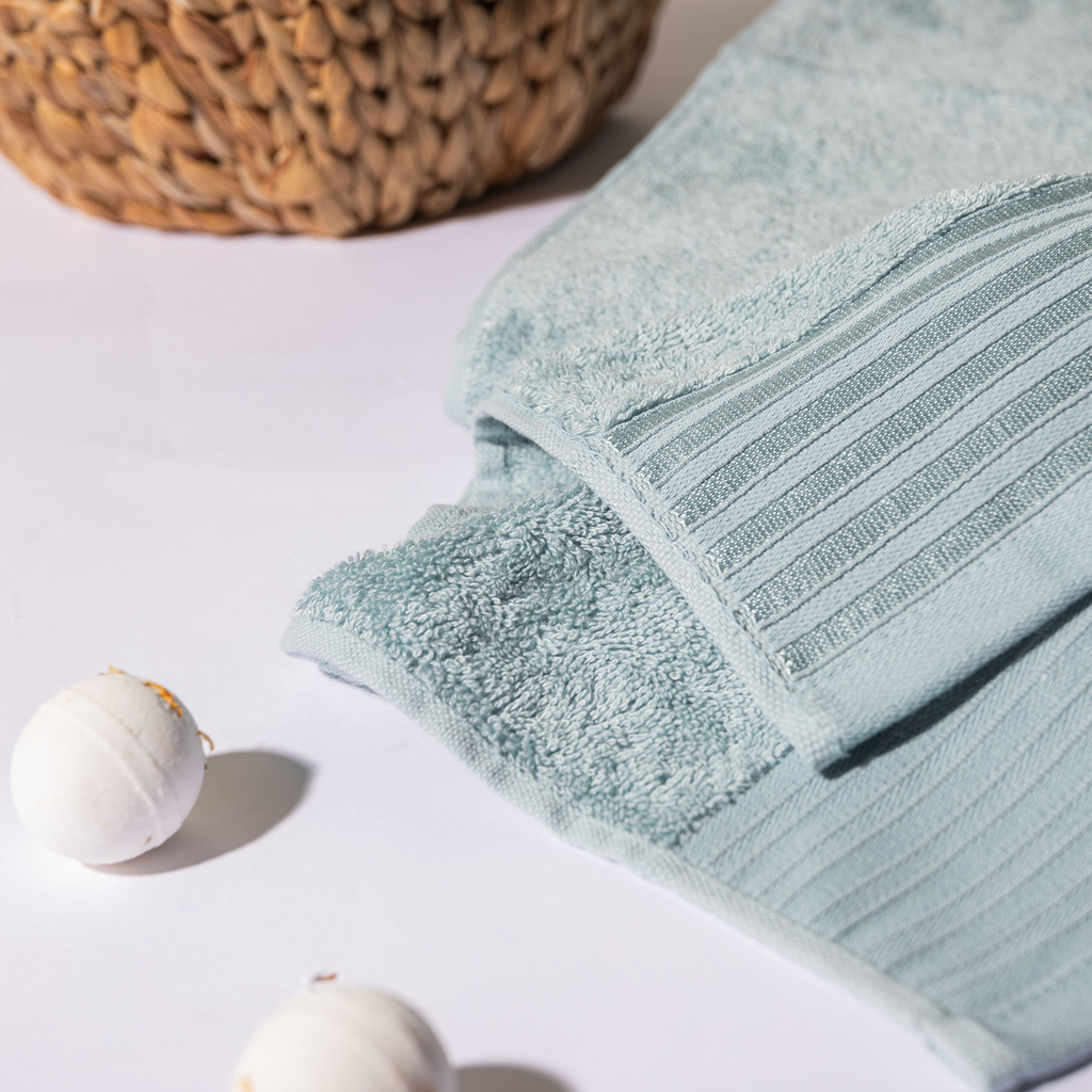 Modrý ručník na ruce VELA 50x90 cm