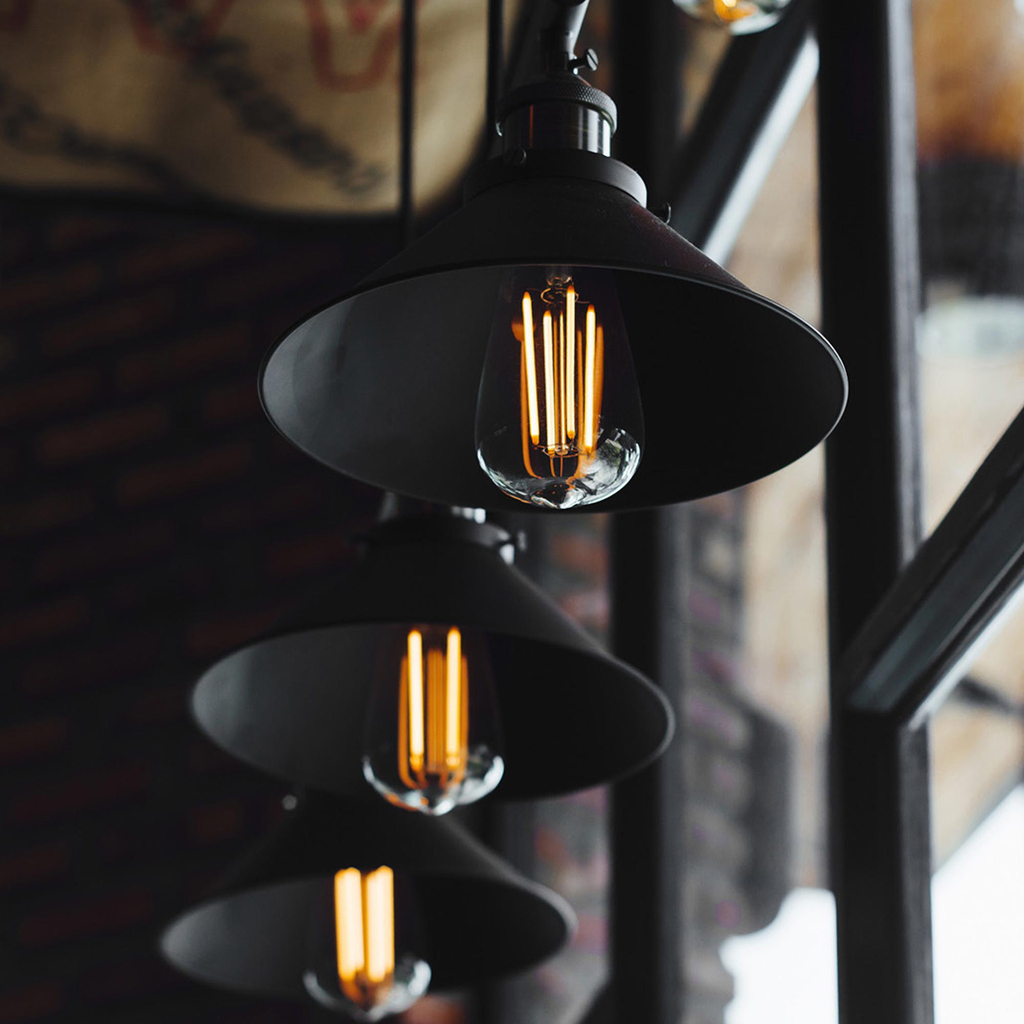 Retro LED dekorativní žárovka E27 8 W teplé barvy ORO-E27-ST64-FL-CLARO-8 W-WW