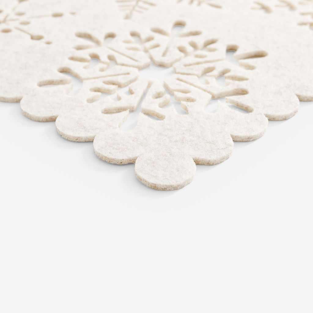 Podložka na stůl béžová sváteční 40x32,5 cm