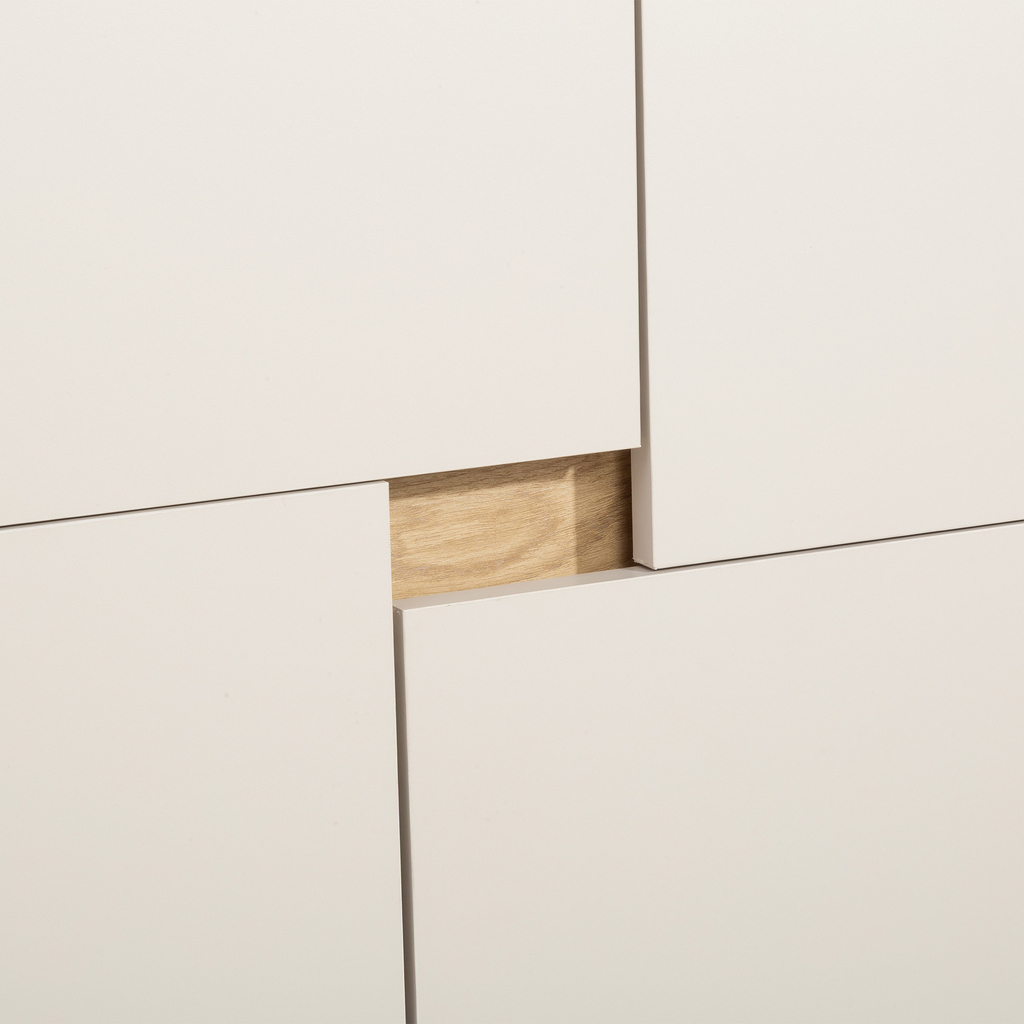 Čtyřdveřová šatní skříň LENS 60 cm kašmír/dub cremona.
