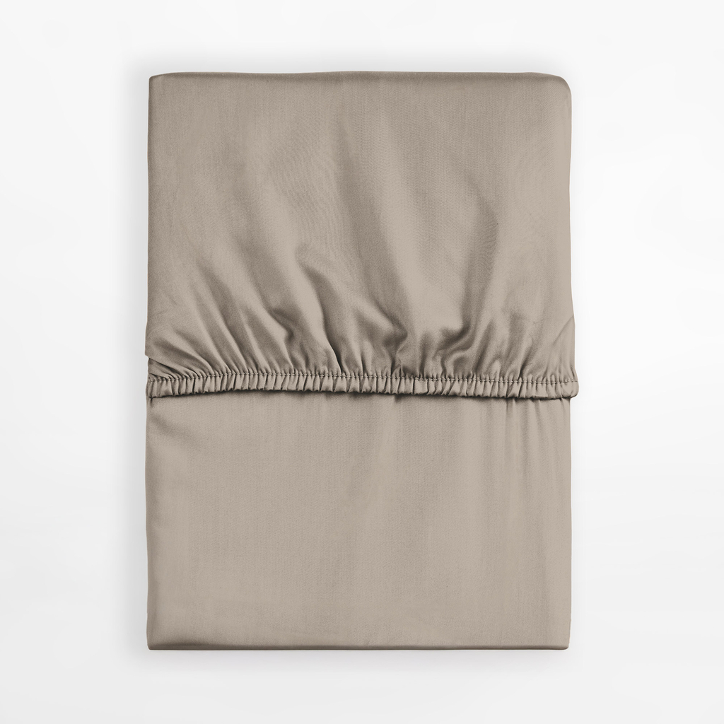 Taupe saténové prostěradlo s gumou PURE 140x200 cm