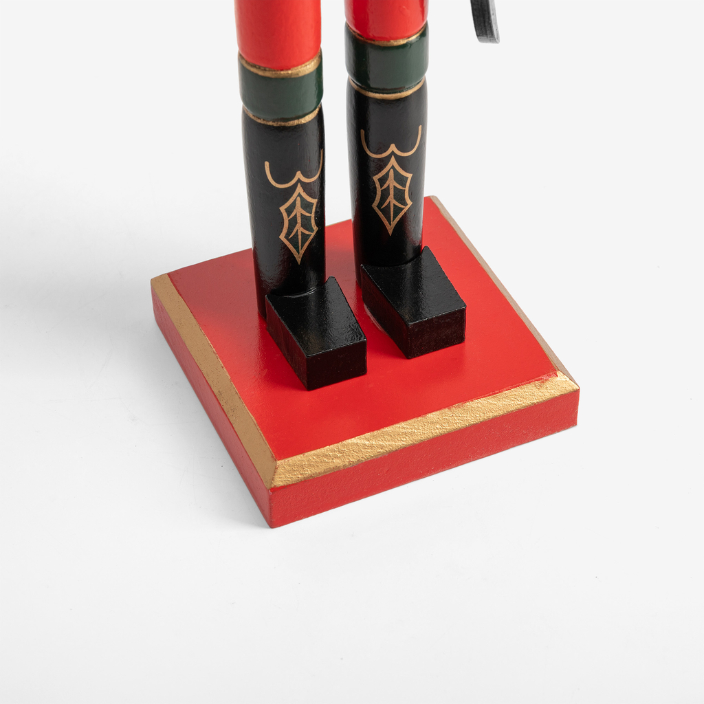 Dekorativní figurka červeno-zelená LOUSKÁČEK 38 cm