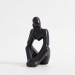 Černá dekorativní figurka ZAMYŠLENÝ ČLOVĚK 19 cm