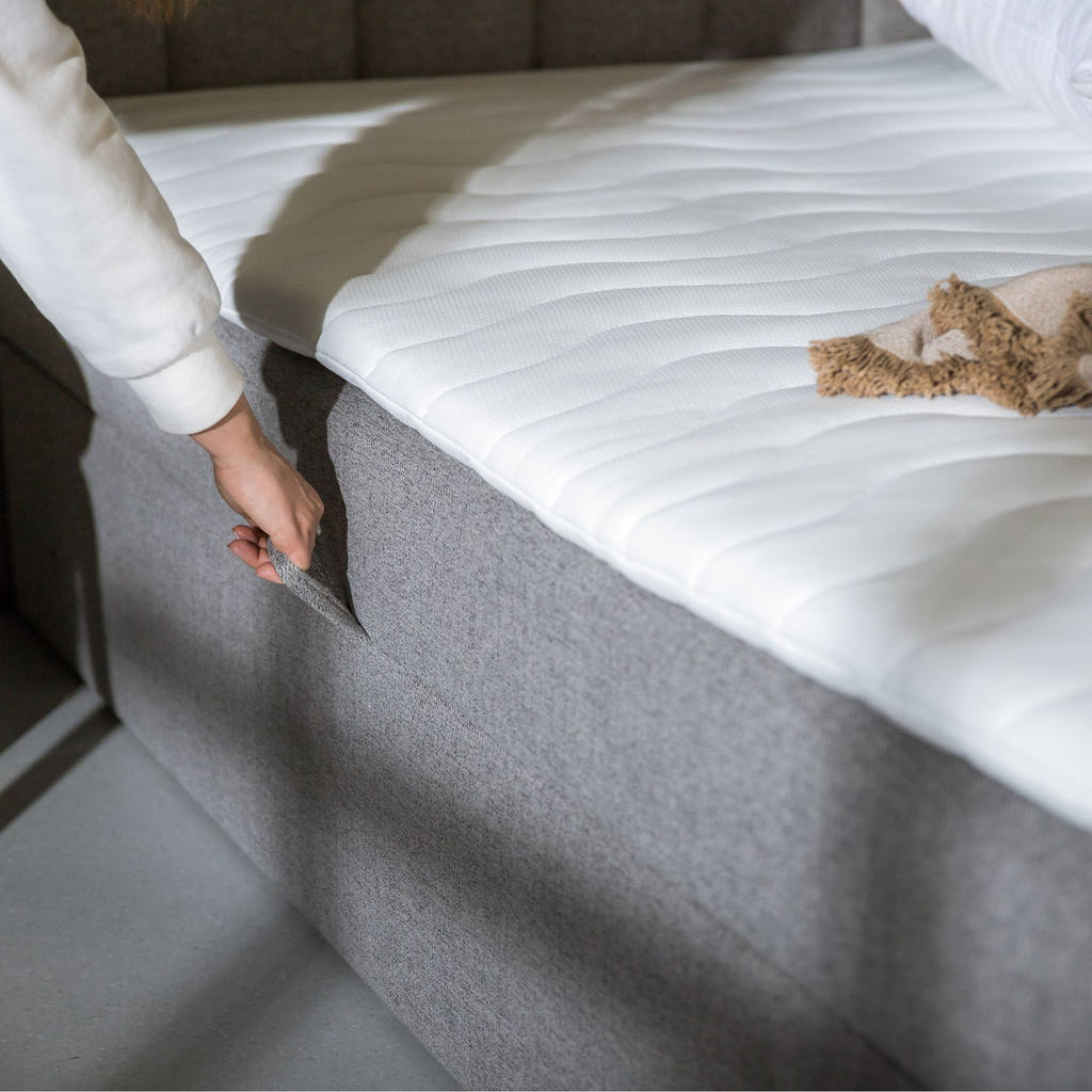 Postel boxspring s topperem šedá PEDRO PU 160x200 cm