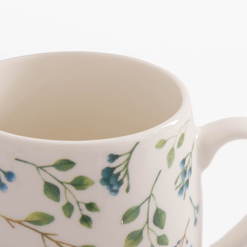 Porcelánový hrnek s polními květy 540 ml