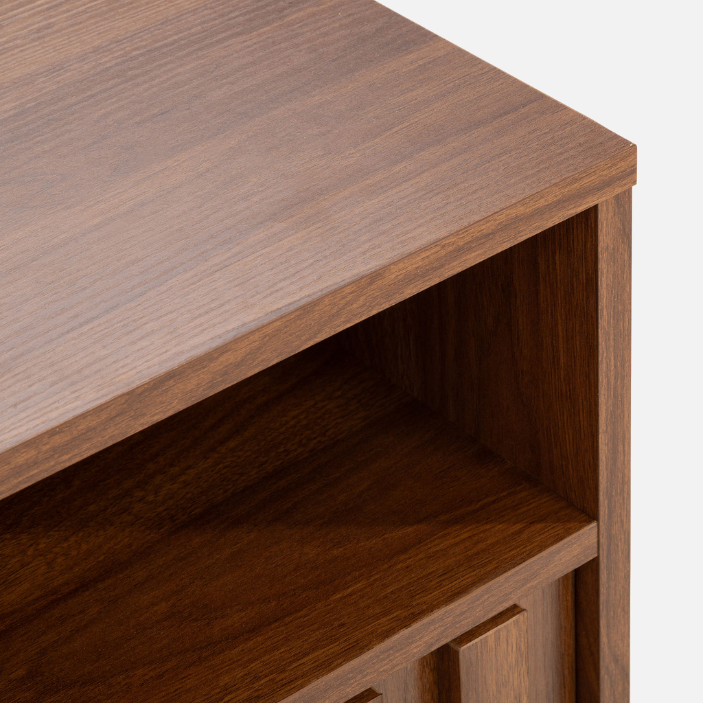 Drážkovaná komoda TURRO