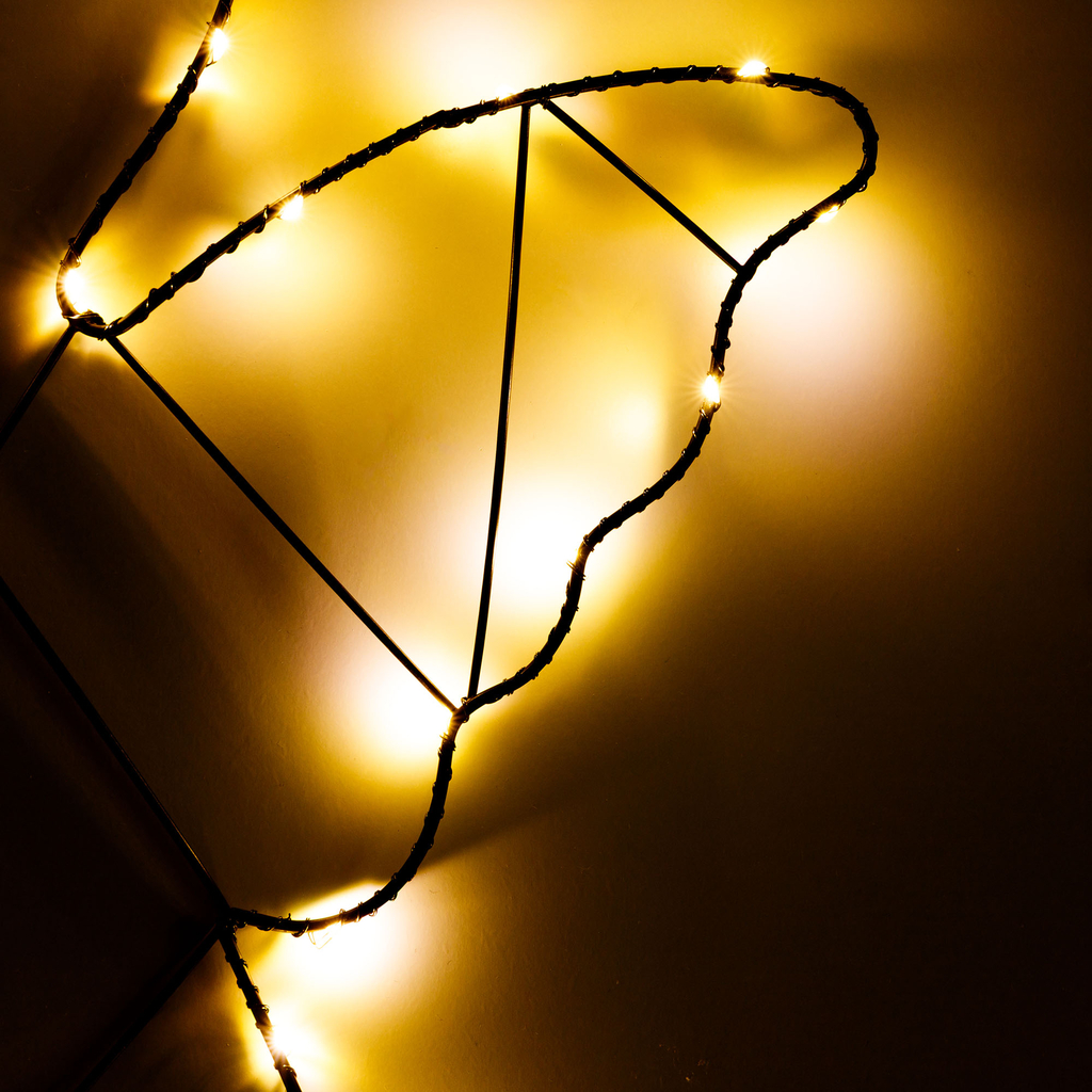 LED závěsná dekorace andílek 47 cm