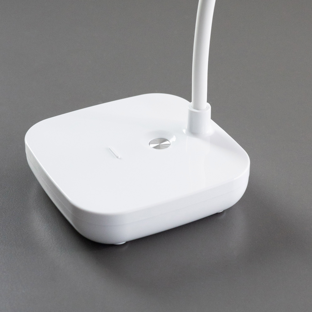 Bílá stolní lampa LED 7W s USB nabíjením
