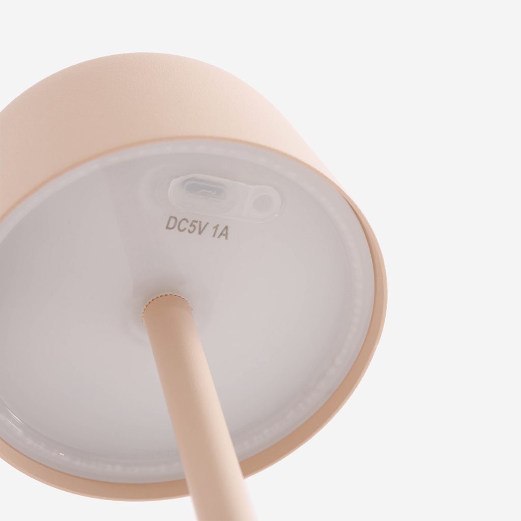 Stolní lampa LED IP44 krémová POCO