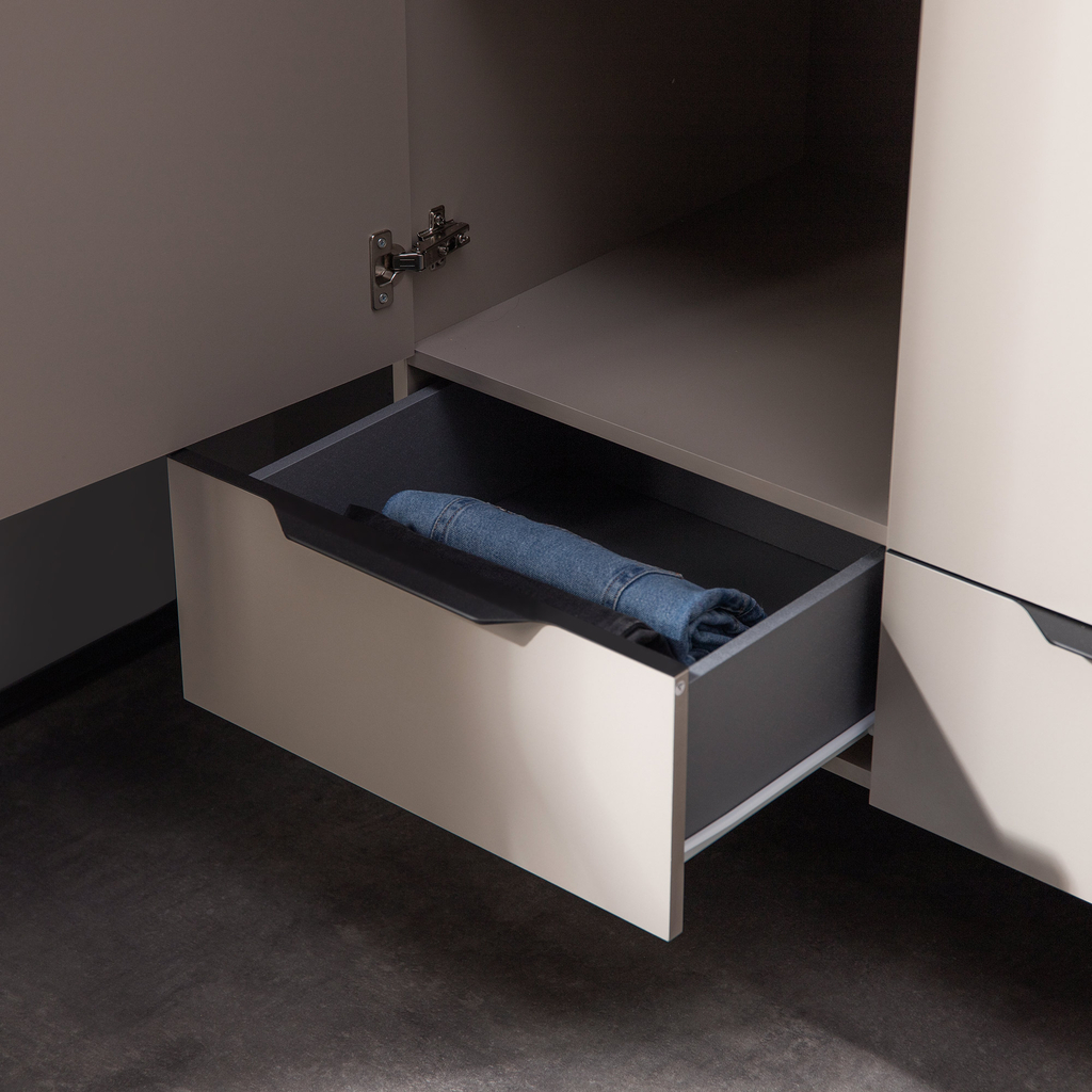 Šatní skříň se zásuvkami cappuccino DAMIEN