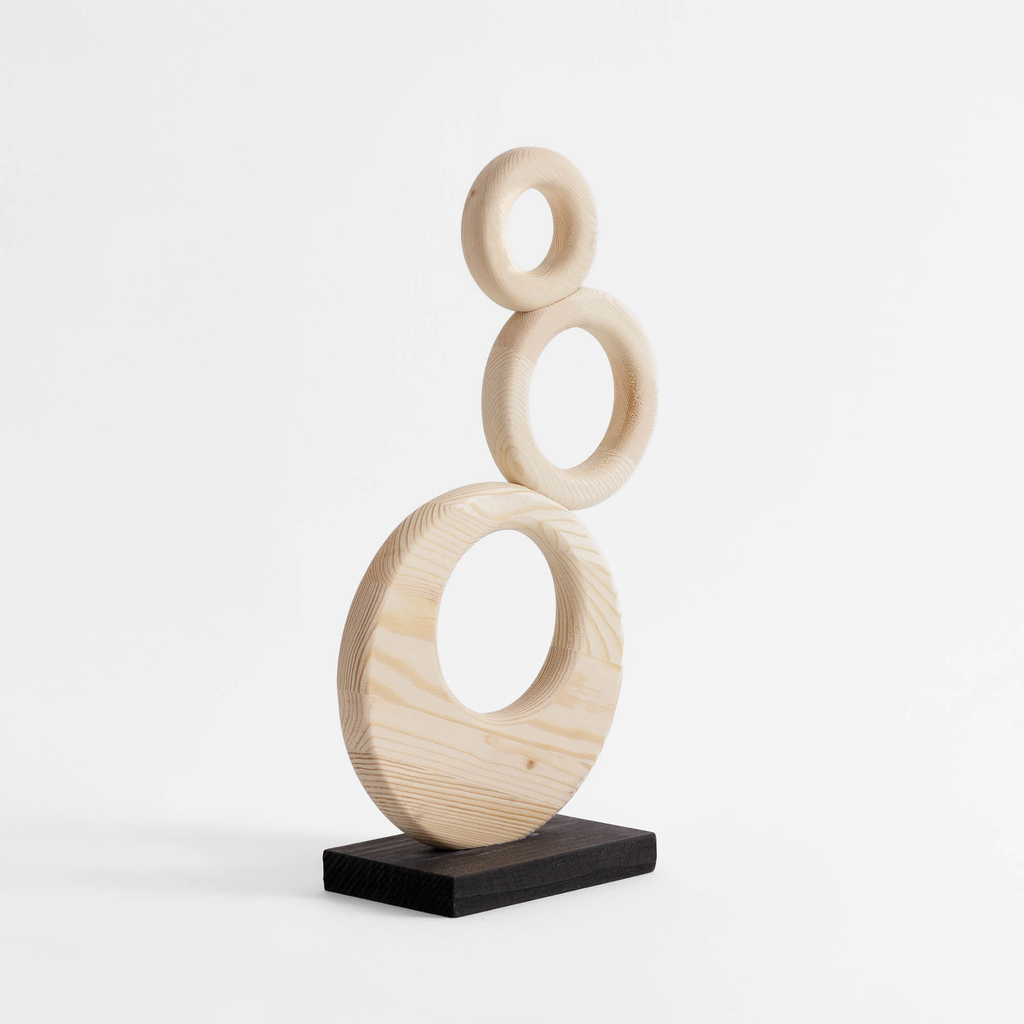 Dřevěná dekorativní figurka 34 cm