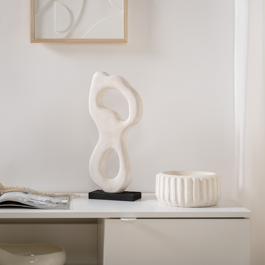 Bílá dřevěná dekorativní figurka 38 cm