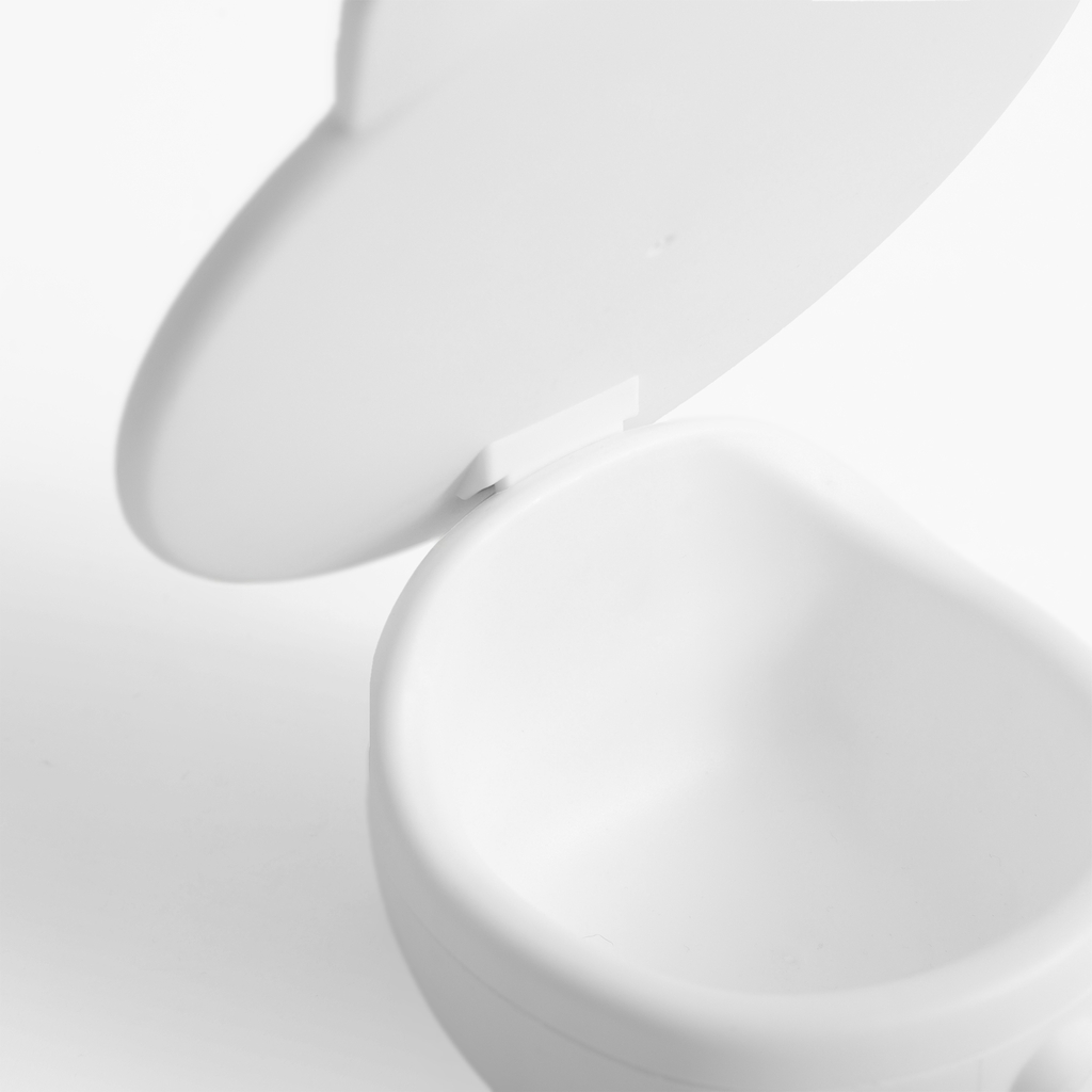 Bílé kosmetické zrcátko