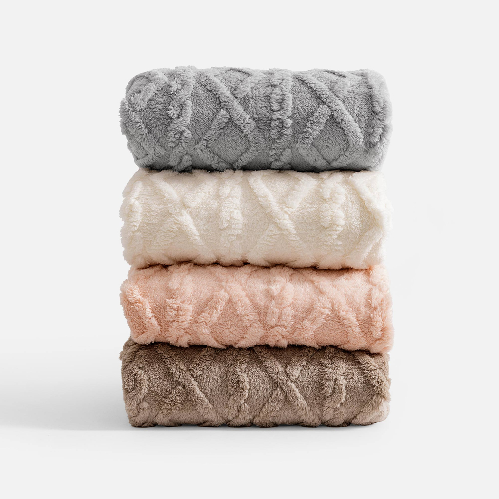 Světle šedá deka NORDIC 150x200 cm