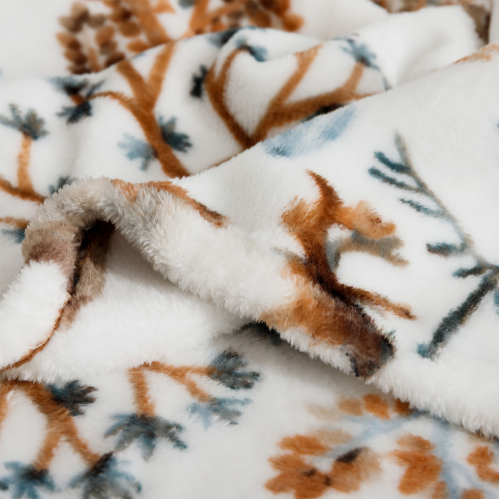 Vánoční deka s jeleny béžová CODIE 130x160 cm