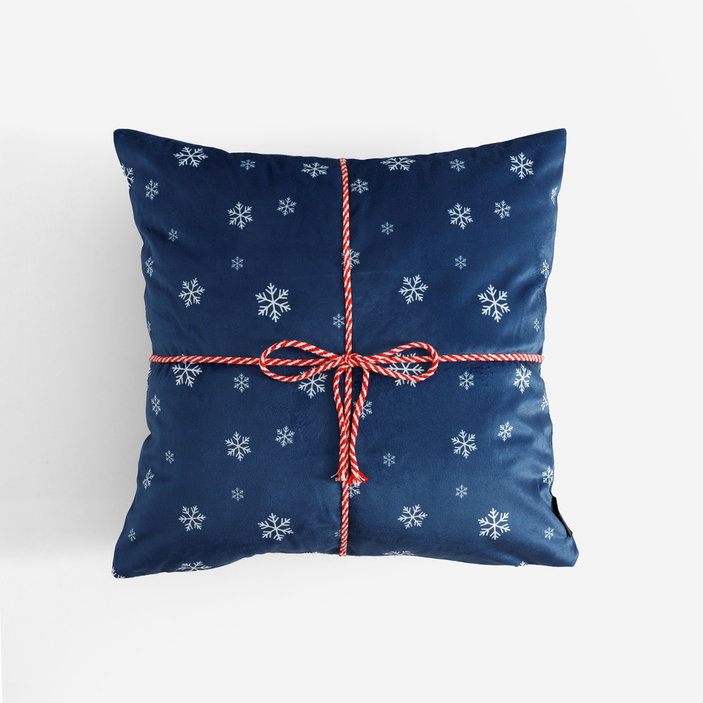 Vánoční povlak na polštář tmavě modrý GIFT 45x45 cm