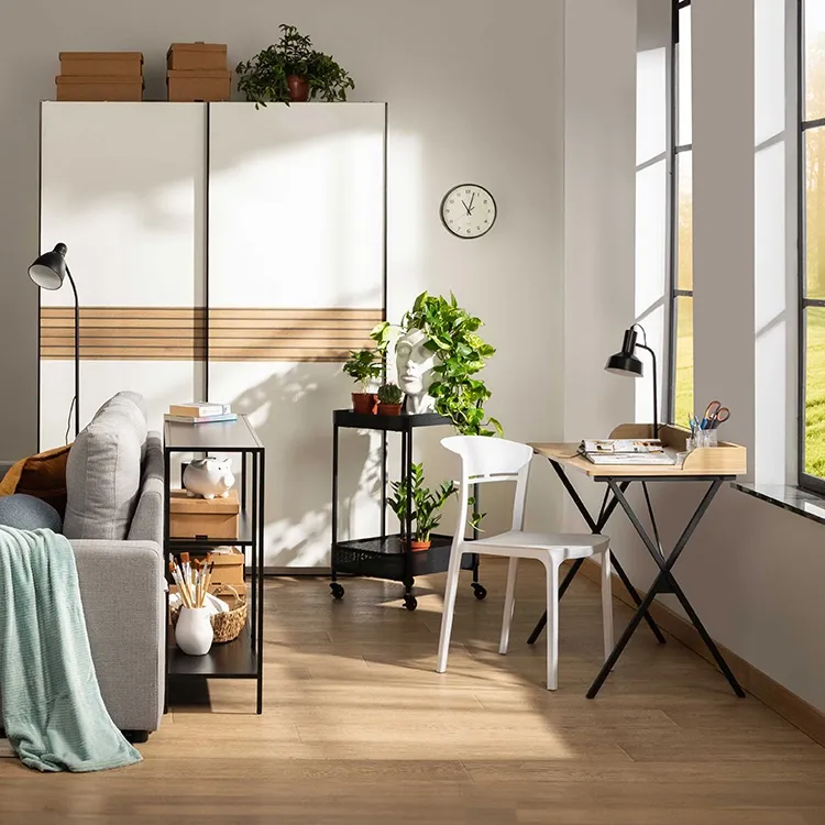 Domácí kancelář - jak vytvořit ergonomické pracovní místo, aniž by zabralo celou místnost?
