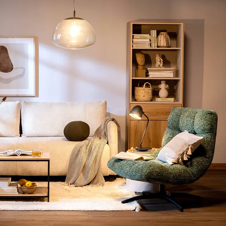 Jak uspořádat domácí knihovnu? Praktické triky pro skladování knih v každém interiéru