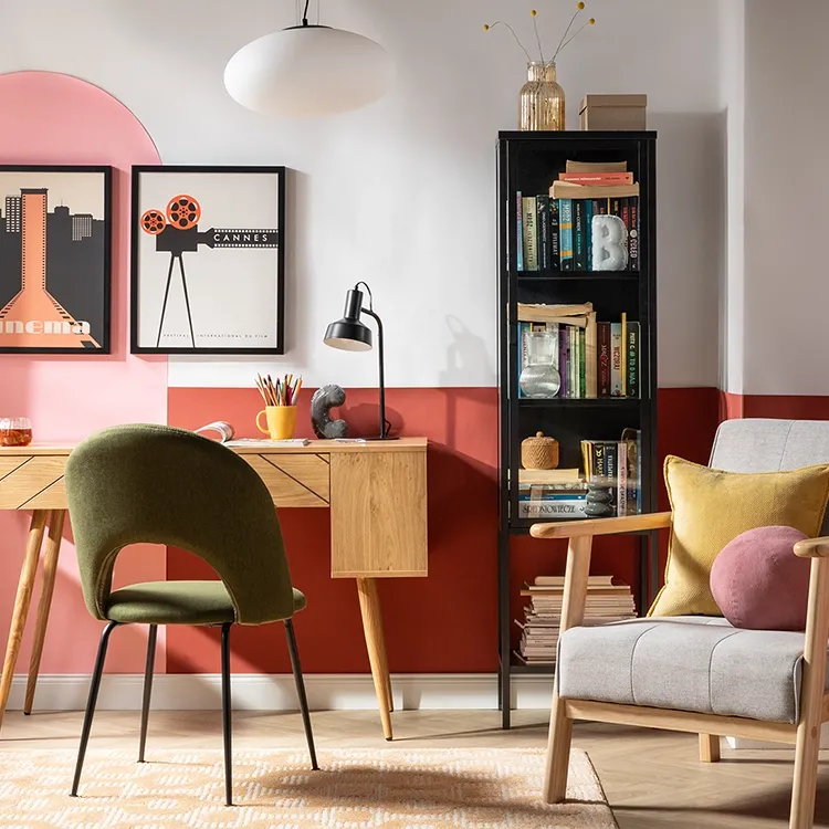 Jak uspořádat domácí knihovnu? Praktické triky pro skladování knih v každém interiéru