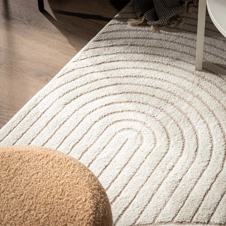 Deky, polštáře a koberce – měkké doplňky, které v podzimních a zimních měsících zahřejí váš domov