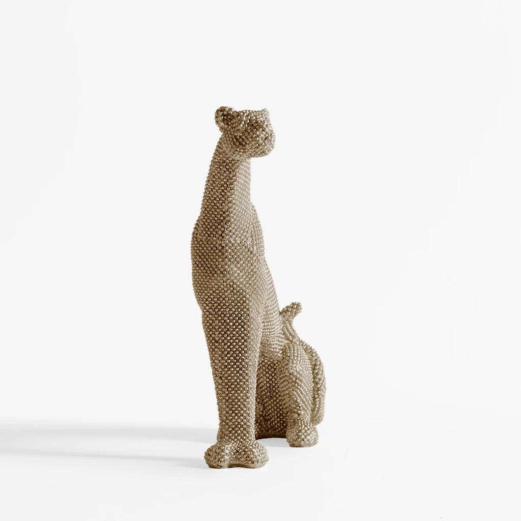 Dekorativní zlatá figurka SEDÍCÍ PANTER 26 cm