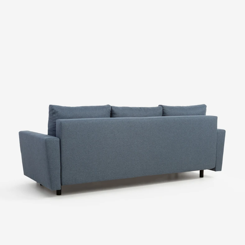 Rozkładana sofa niebieska z czarnymi nóżkami