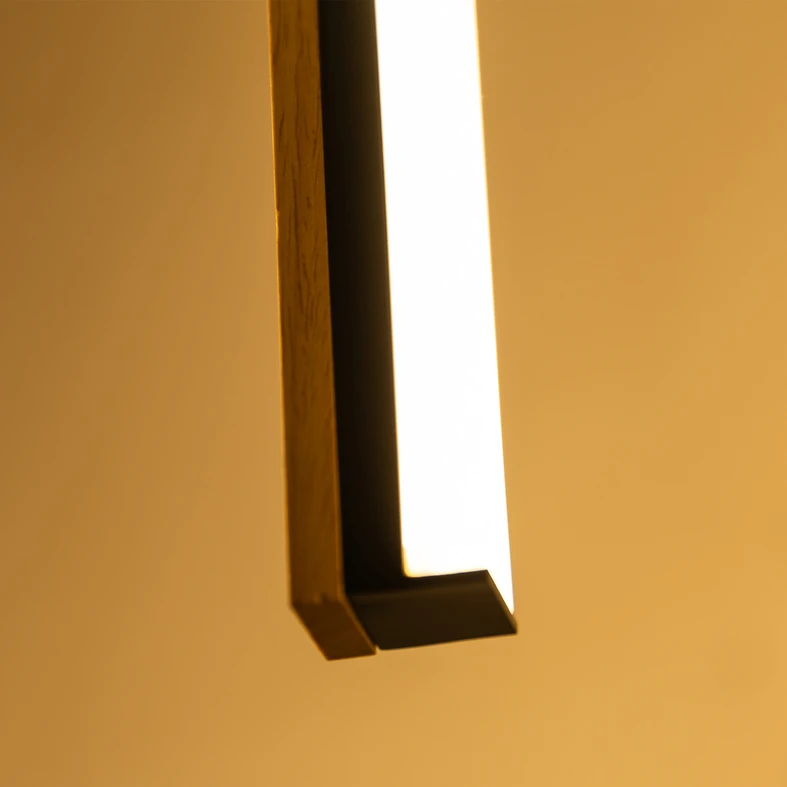 Lampa wisząca ELIOT to oświetlenie do wnętrz przestronnych nowoczesnych z lekką, futurystyczną nutą.